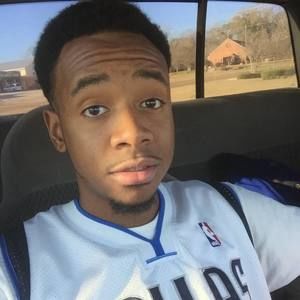 Meet your Posher, Micah